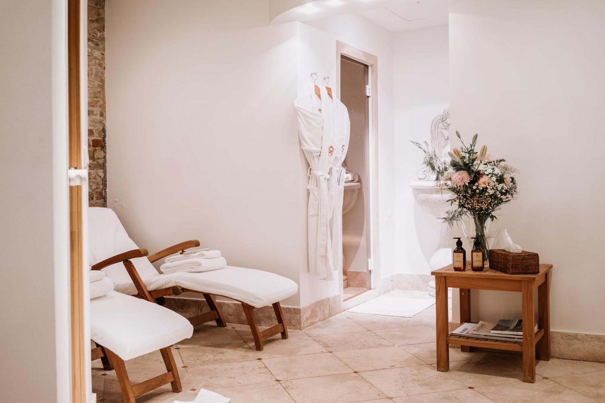 Relais & Chateaux Hotel Heritage Μπριζ Εξωτερικό φωτογραφία
